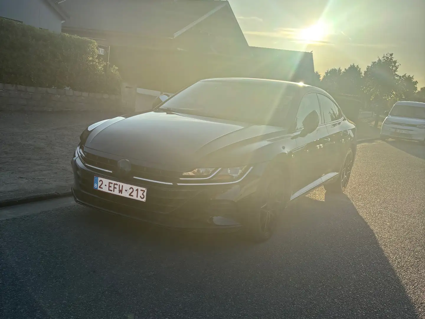 Volkswagen Arteon Arteon 2.0 TDI SCR DSG Elegance Noir - 1