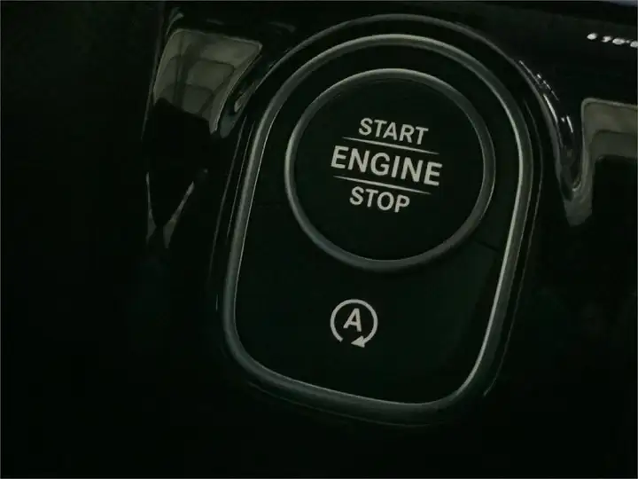 Mercedes-Benz CLA 200 (C118) 2025, foto 23