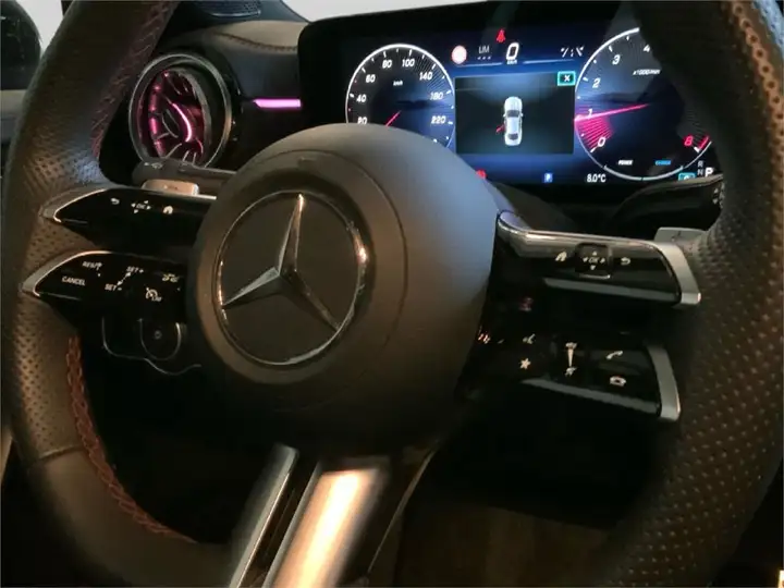 Mercedes-Benz CLA 200 (C118) 2025, foto 13