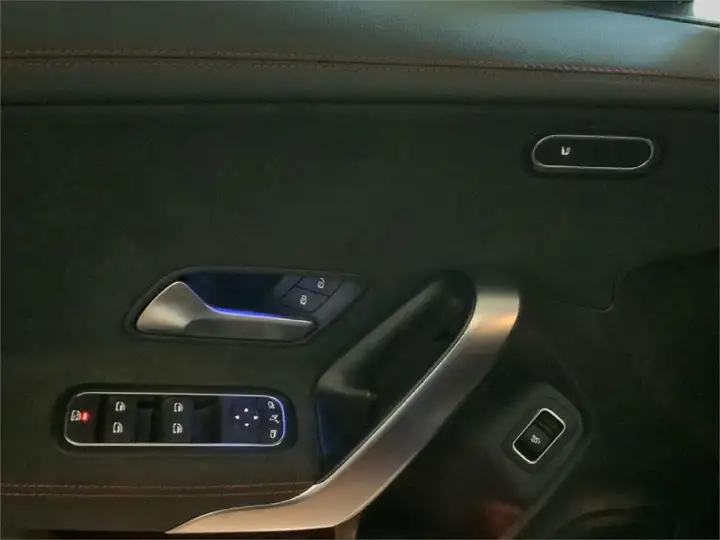 Mercedes-Benz CLA 200 (C118) 2025, foto 17