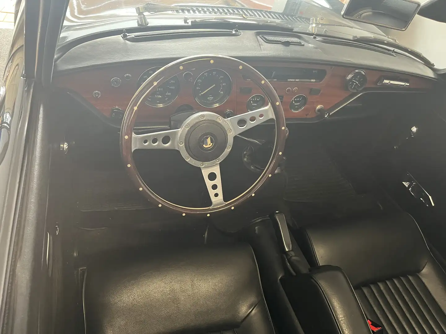 Triumph Spitfire Grün - 2