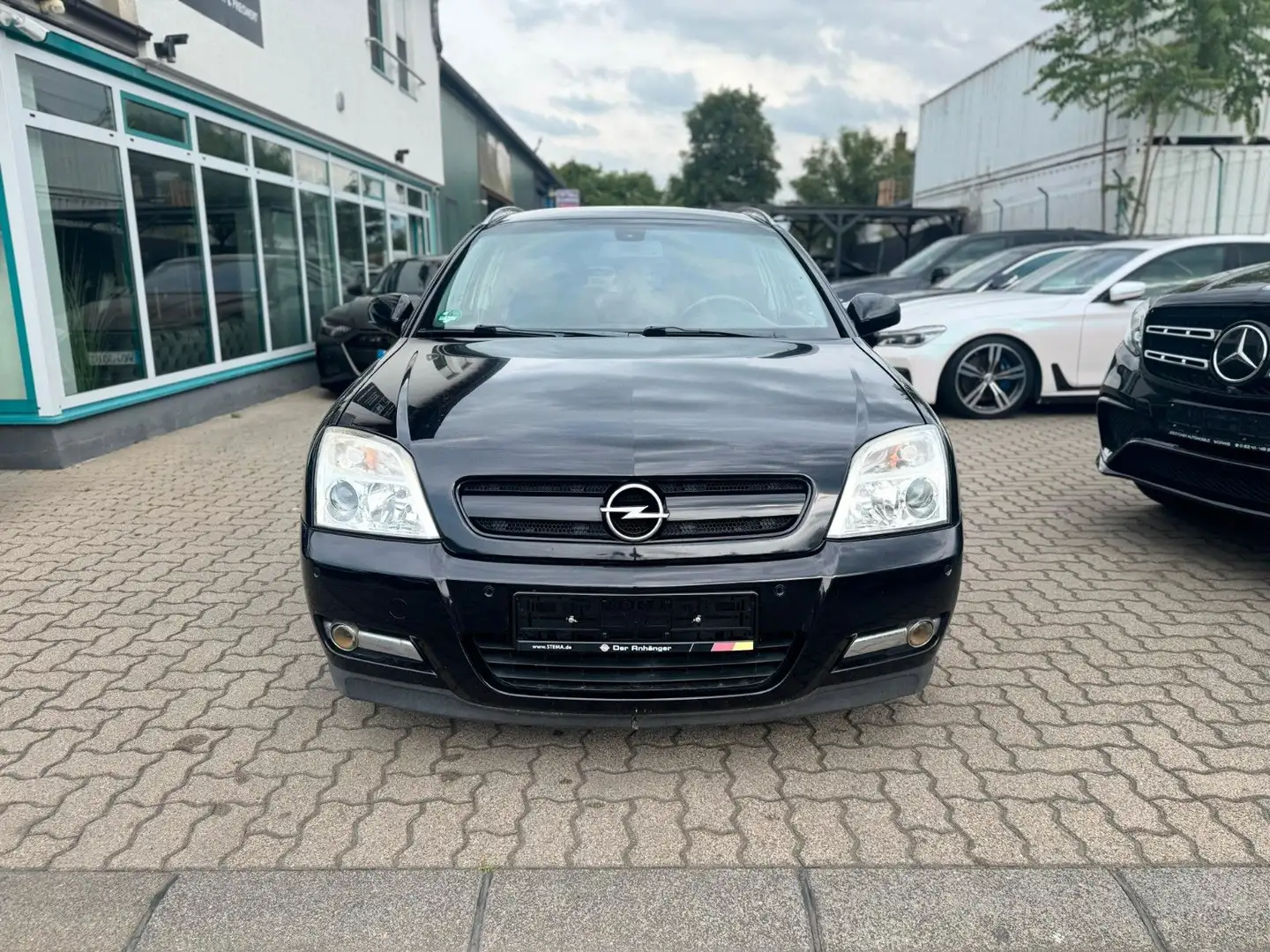 Opel Signum 2,2 CDTI *TÜV NEU*TEMPOMAT*PDC V-H* Černá - 2