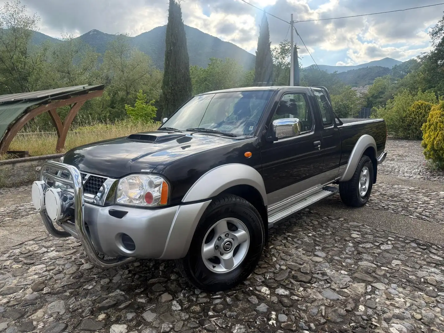 Nissan Navara 2.5Dci 133Cv Np300 Gancio-Climatronik-1Prop Nero - 1