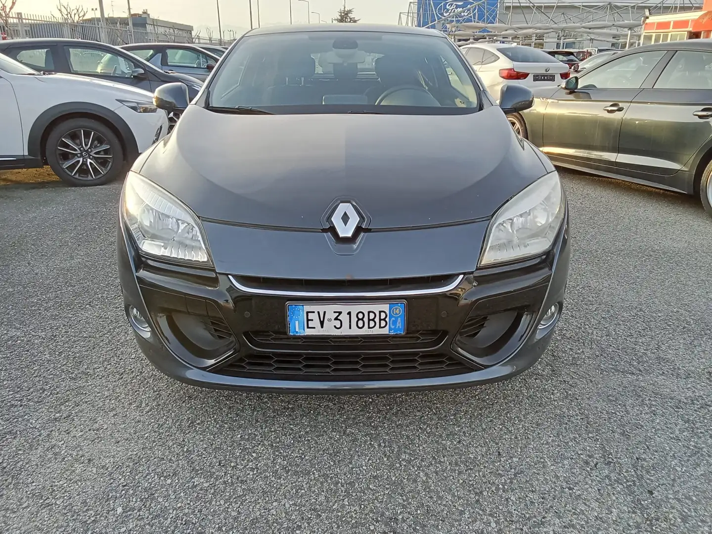 Renault Megane Coupe 1.5 dci energy Gt Line s Grau - 2