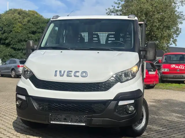 Iveco Autres Daily Fahrgestell Doppelkabine 35 S ...