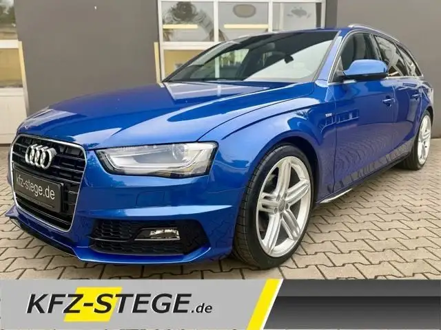 Audi A4 Avant S line Sportpaket plus/Navi/Xenon/DAB