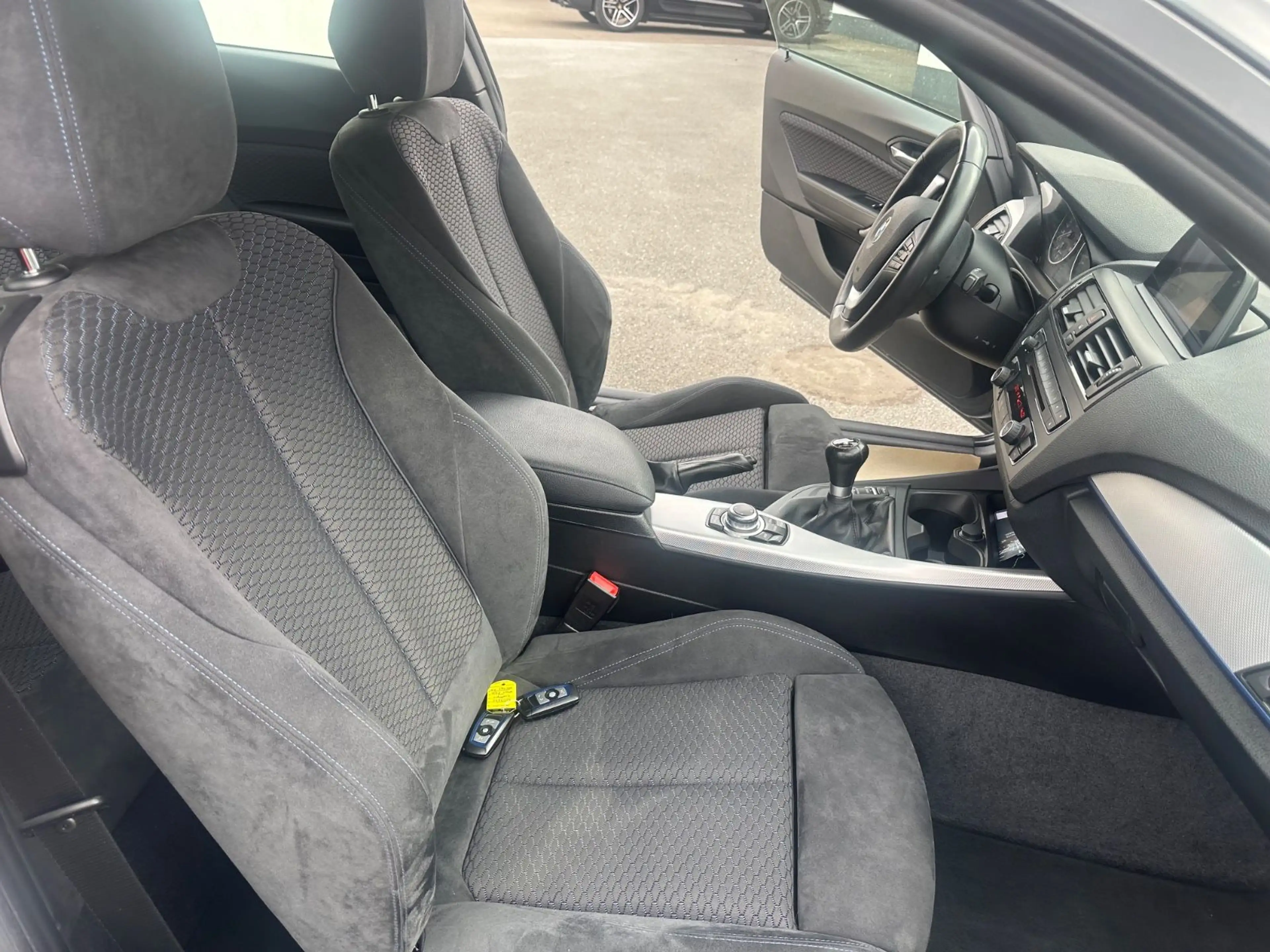 BMW 120 d xDrive NaviXenon M Sportpaket M Paket — photo 8