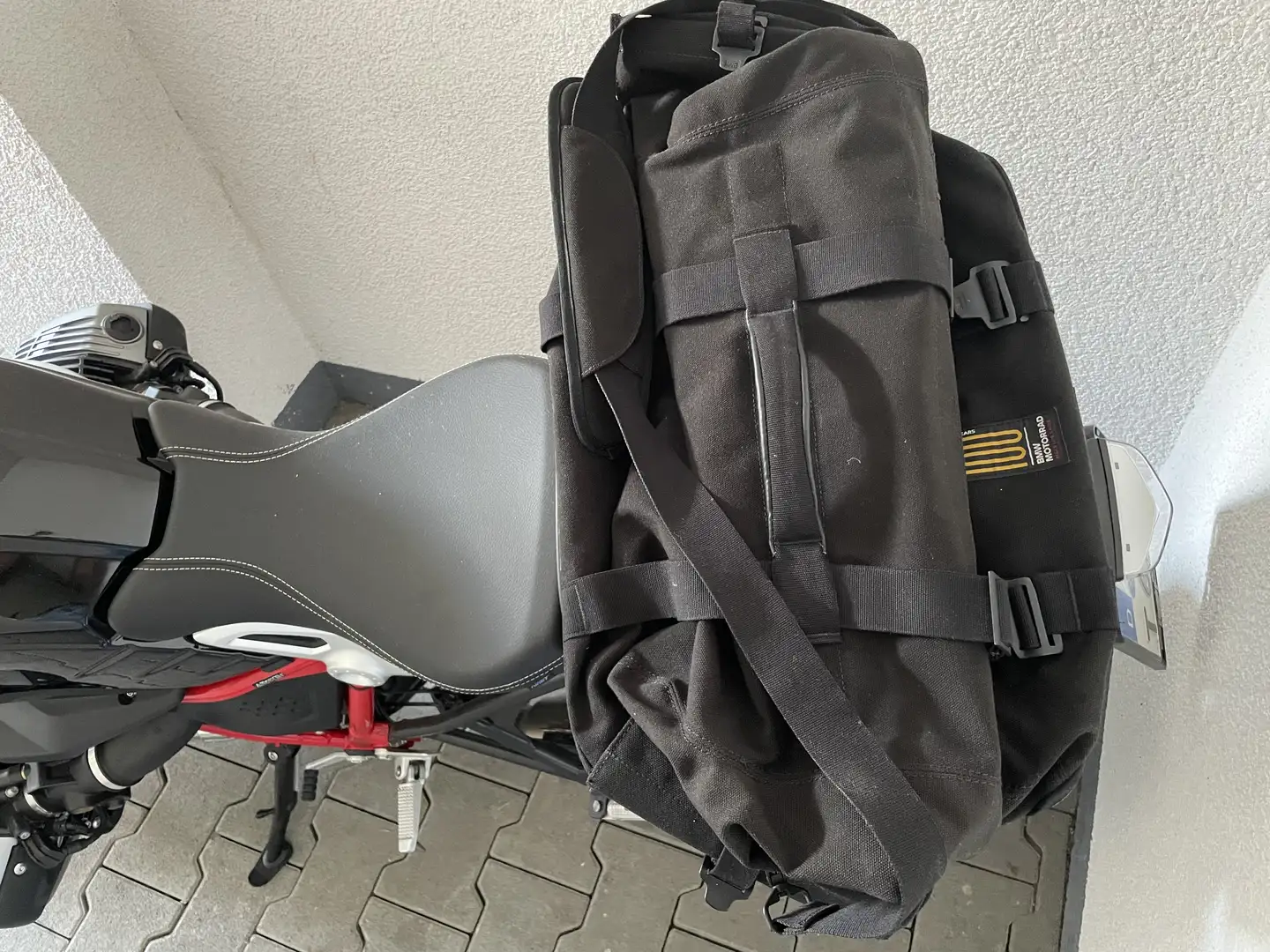 BMW R nineT Pure A2 - 48PS inklusive original Soziustasche Czarny - 1