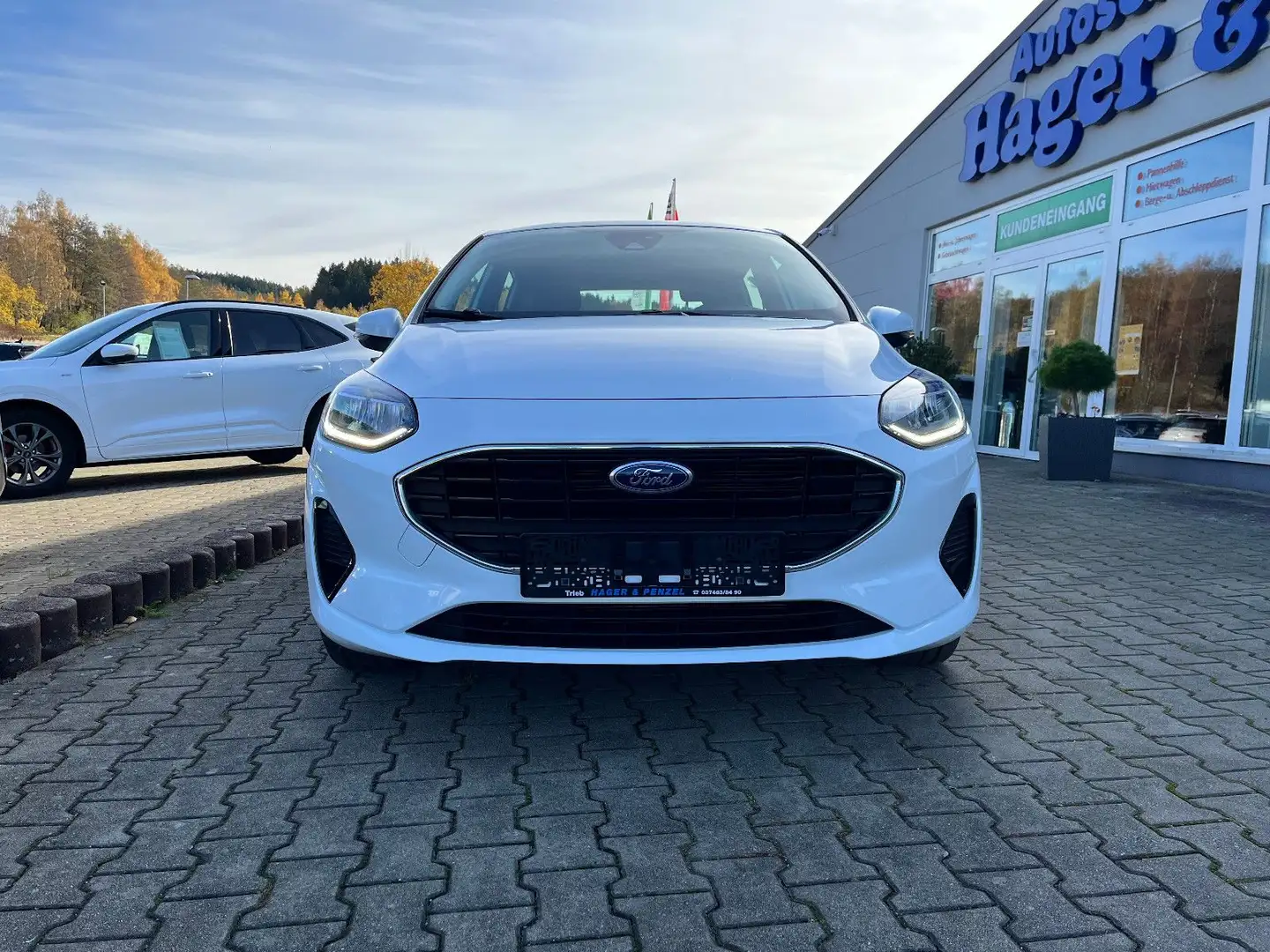 Ford Fiesta Cool & Connect Blanc - 2