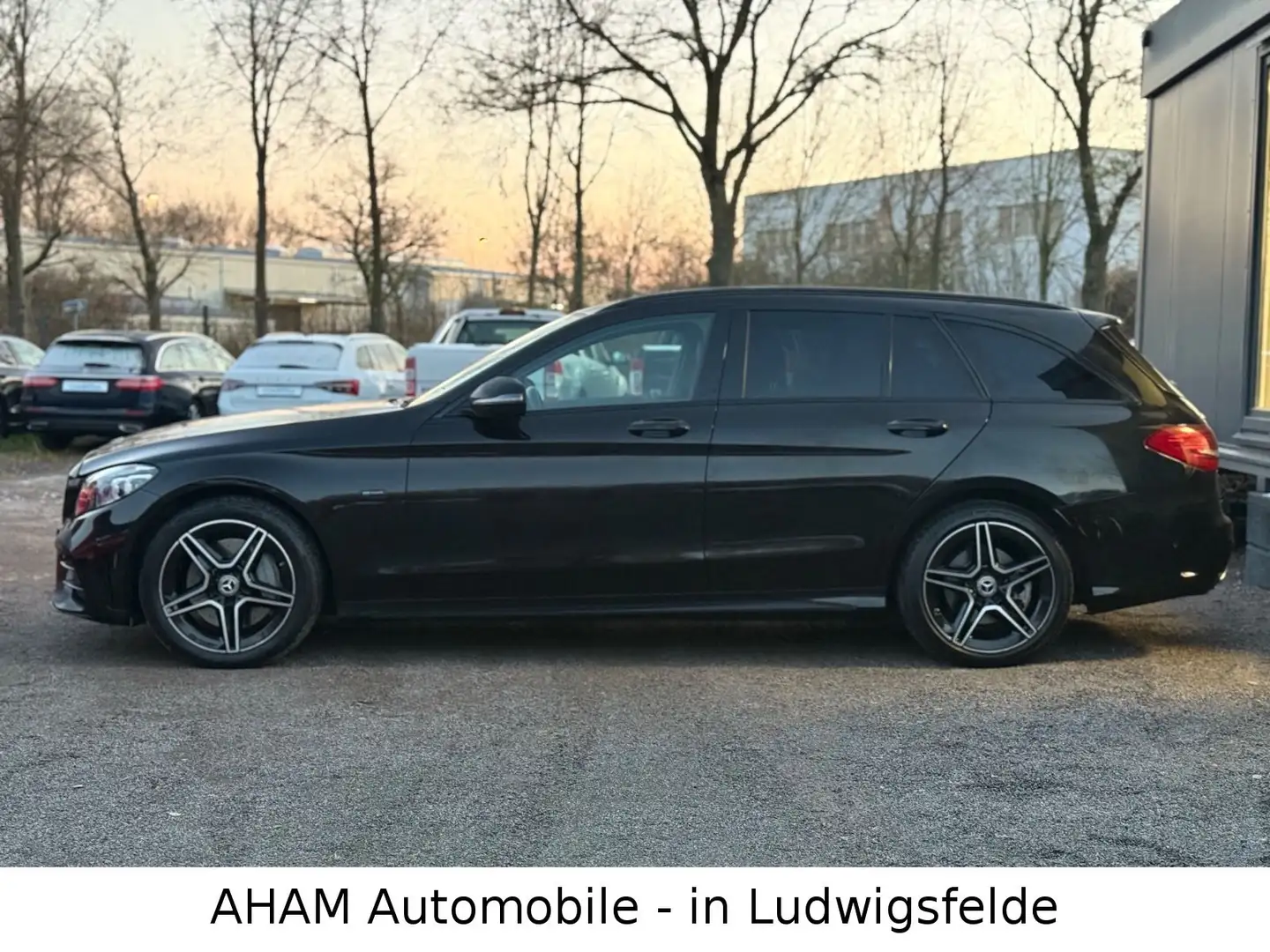 Mercedes-Benz C 300 e T AMG|NIGHT|VIRTUAL-CP|MULTIBEAM|KAM Schwarz - 2