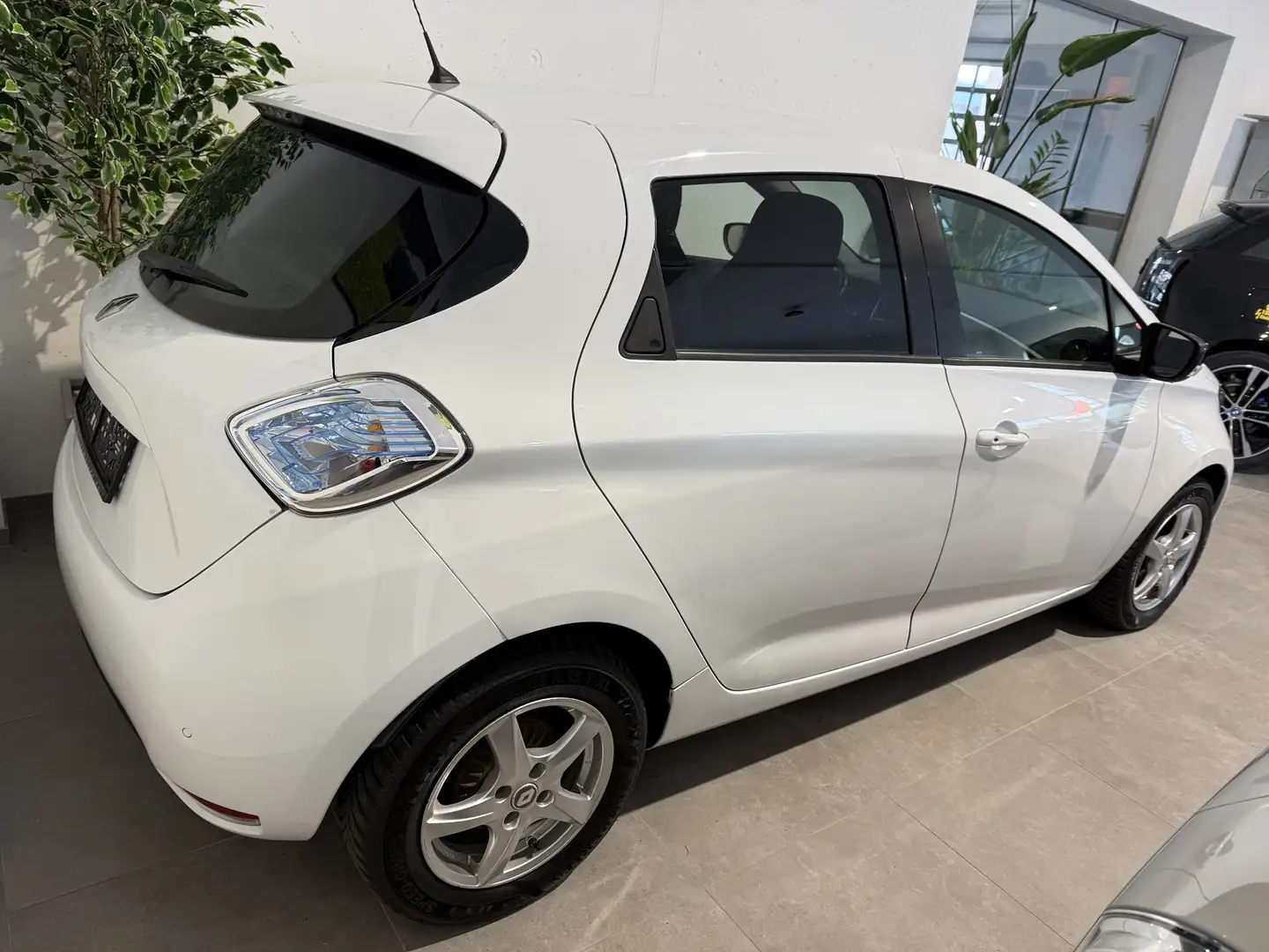 Renault ZOE Zoe Q210 22kWh Intens Kamera Batteriemiete KFZ6051 Weiß - 2