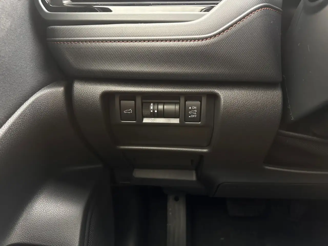 Subaru Forester снимка Subaru Forester