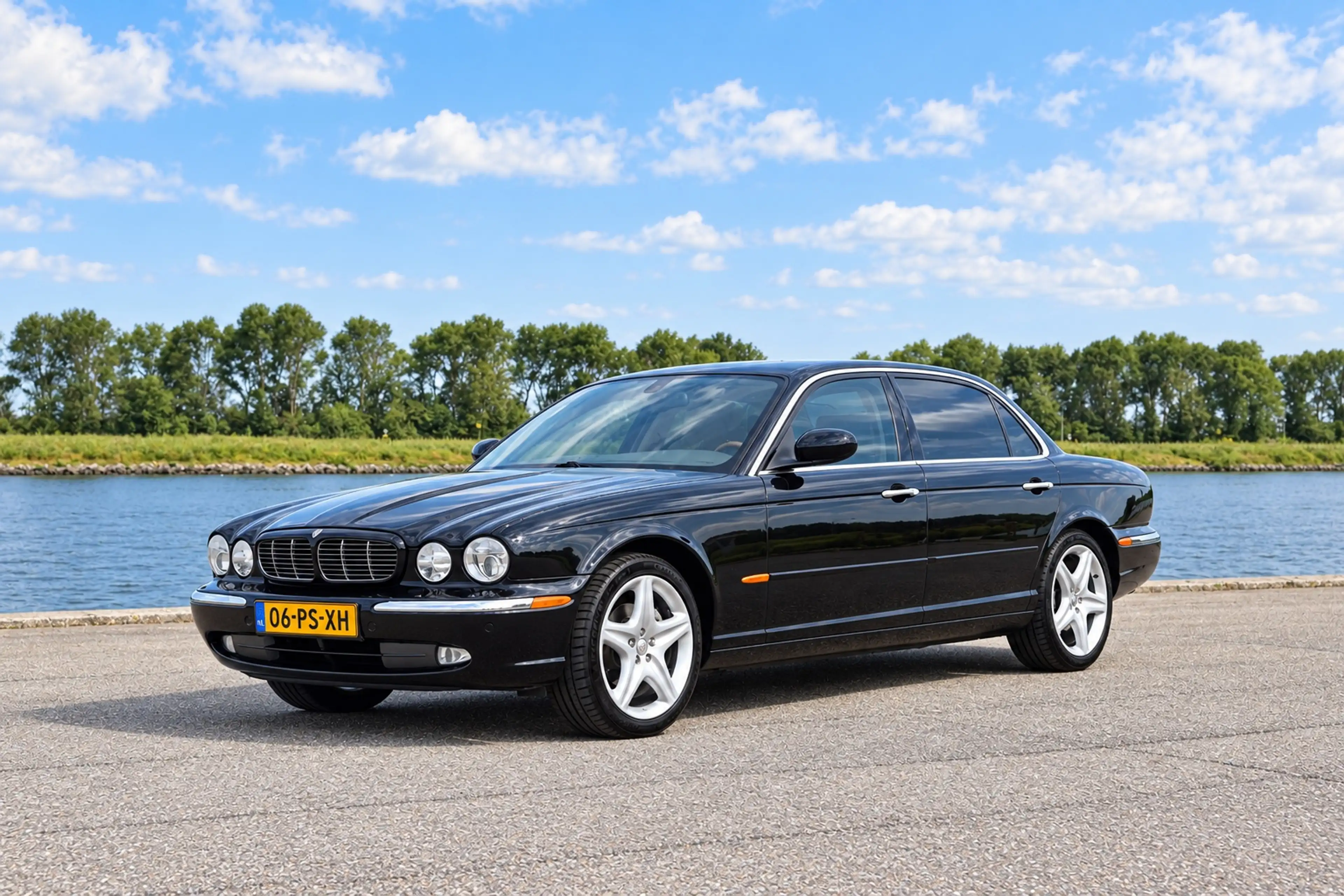 Jaguar XJ 4.2 V8 Sovereign LWB