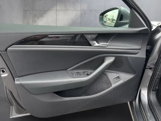 Volkswagen Passat view 15