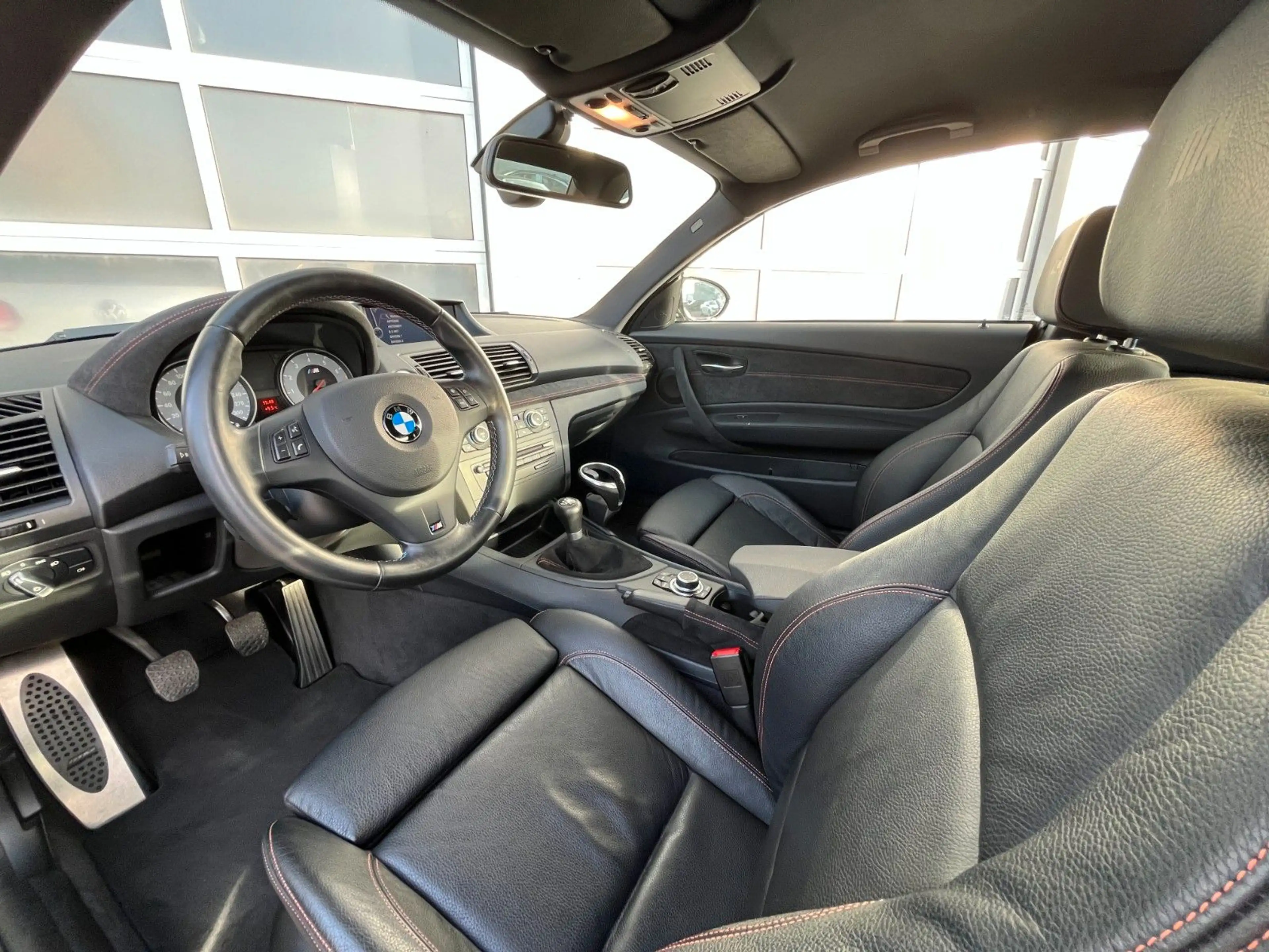 BMW 1er M Coupé SCHALTER BMW-SCHECKH HISTORIE DE-FZG — photo 15