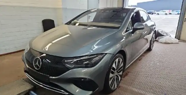 Mercedes-Benz EQE 350 + Electric Art   Distronic+   PANO