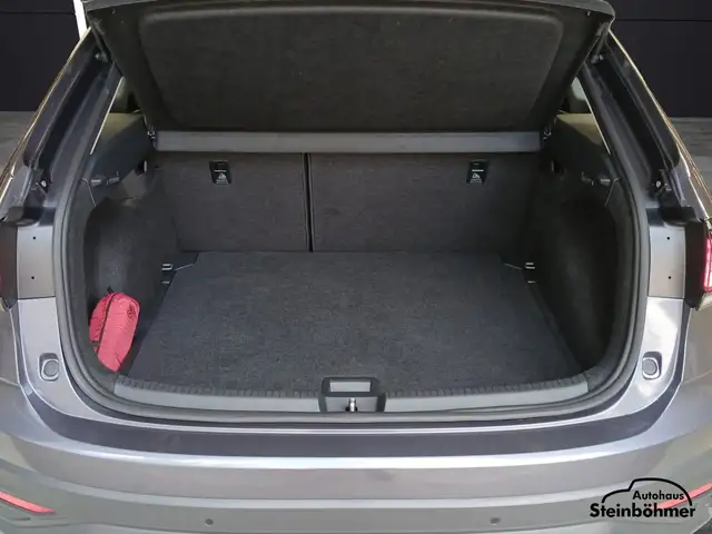 Volkswagen Taigo view 6