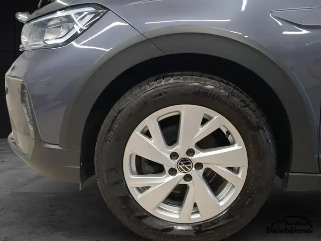 Volkswagen Taigo view 12