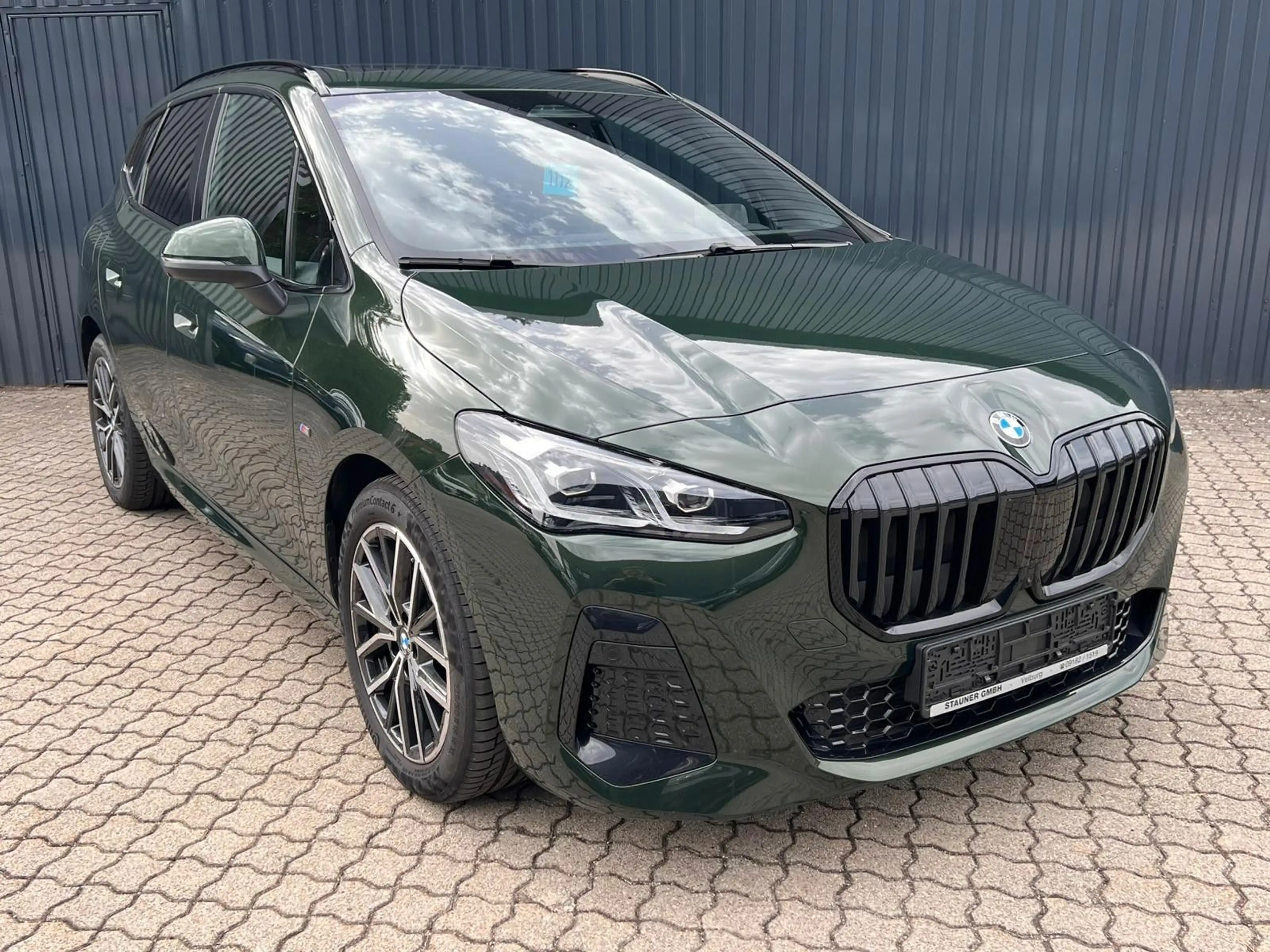 BMW 218 i Active Tourer M SPORT /AHK/PanoDach/360°Kam — photo 3