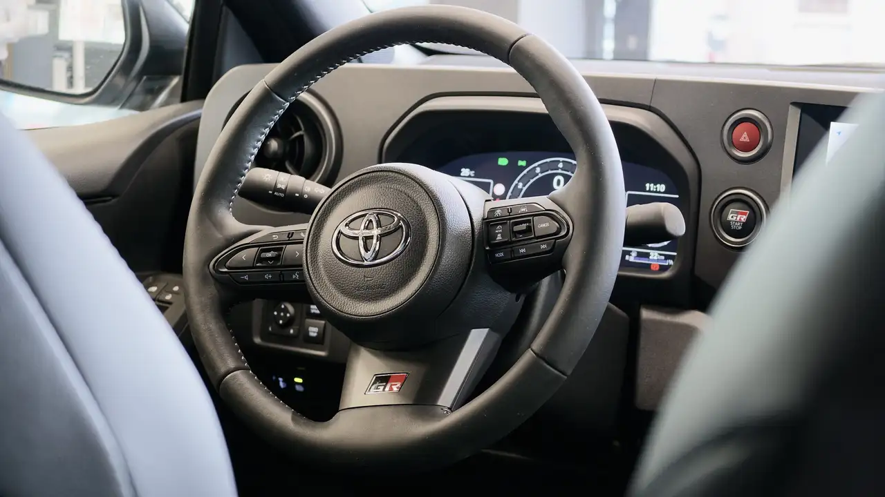 Toyota Yaris 2026 — фото 12