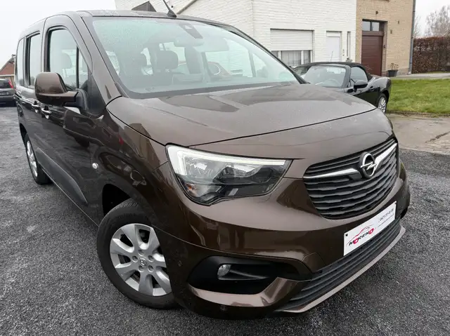 Opel Combo Combo 1.5 applecarplay 360 camera 12 m waarborg