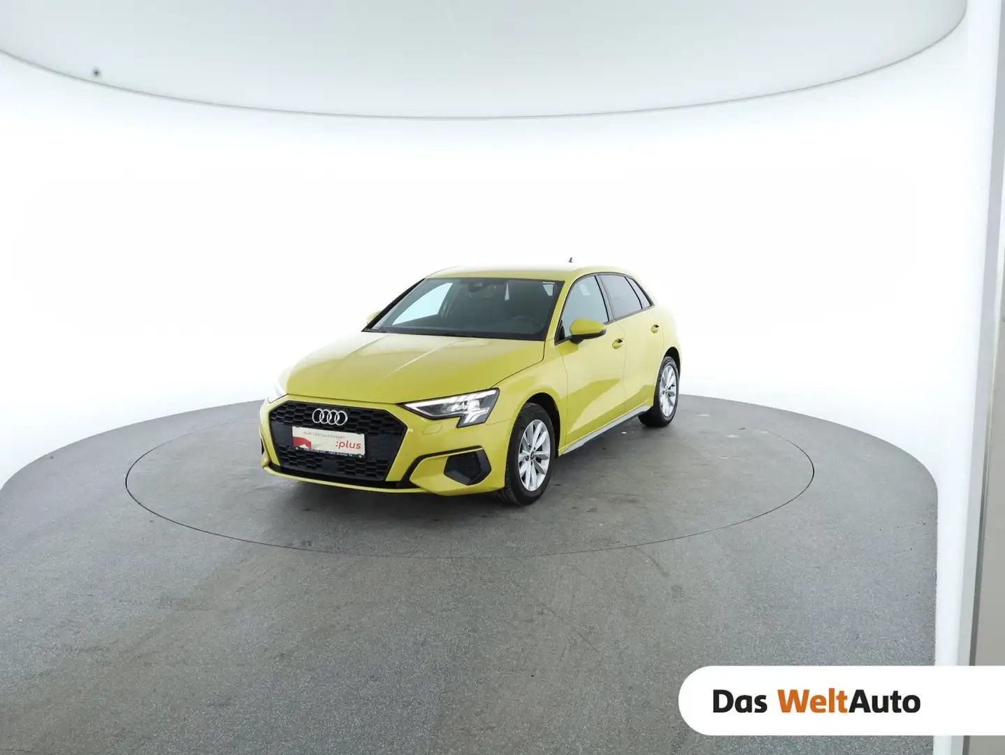 Audi A3 30 TFSI intense Sárga - 1