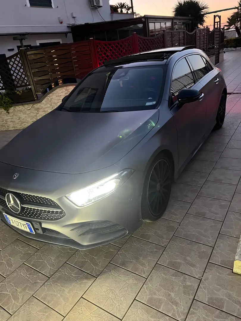 Mercedes-Benz A 180 d Premium auto / pari nuovo Full Optional - 2