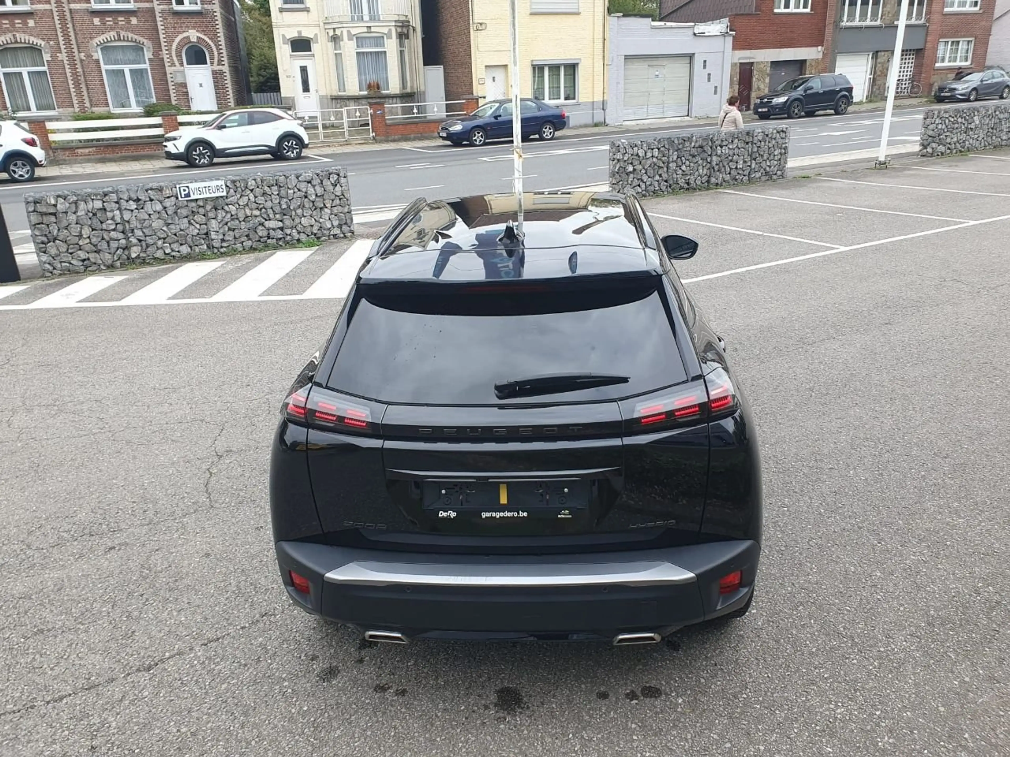 Peugeot 2008 GT HYBRID 145 BOITE AUTOMATIQUE — photo 5