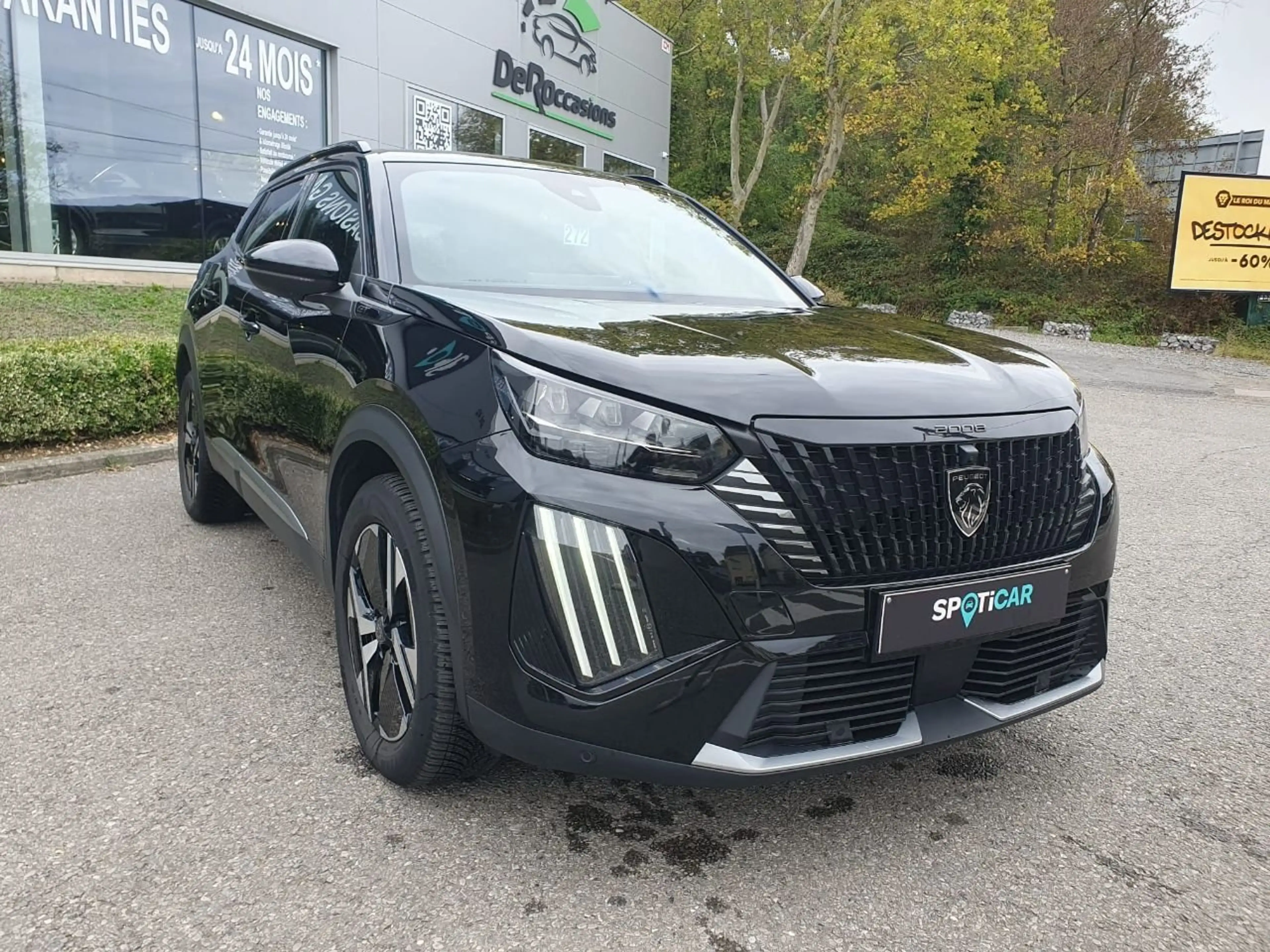 Peugeot 2008 GT HYBRID 145 BOITE AUTOMATIQUE — photo 6