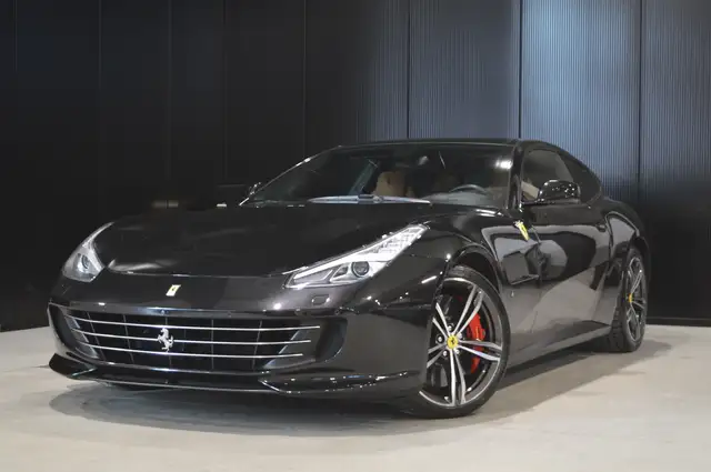 Ferrari GTC4 Lusso 6.3i V12 - 1 HAND - 45.000 km - BLACK / CUOIO