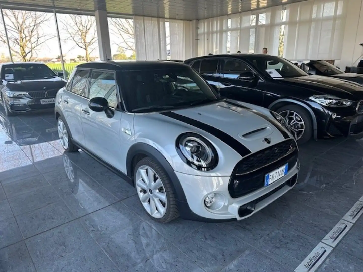 MINI Cooper SD 2.0 Cooper SD Hype 5 porte Blanco - 2