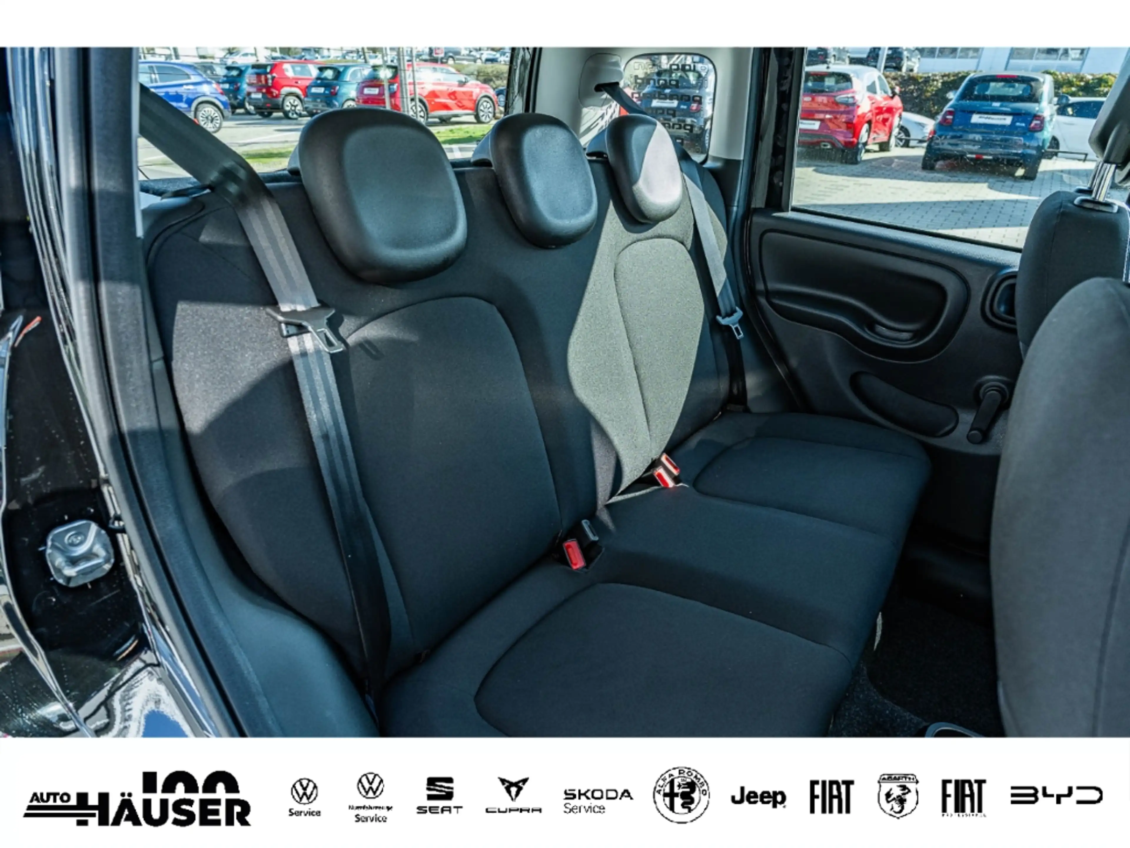 Fiat New Panda ICON Hybrid 1.0 GSE TEMPOMAT PDC LANE KLIMA 5-SITZ — photo 11