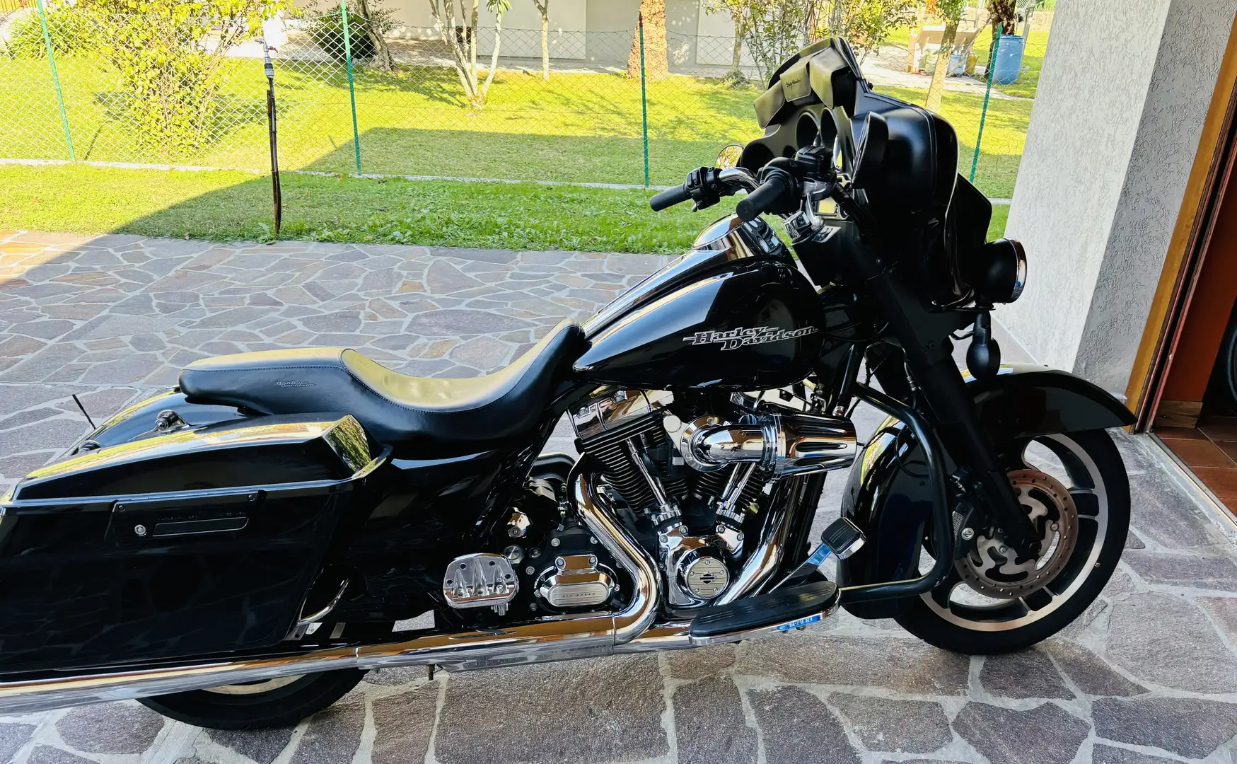 Harley-Davidson Street Glide Nero - 2