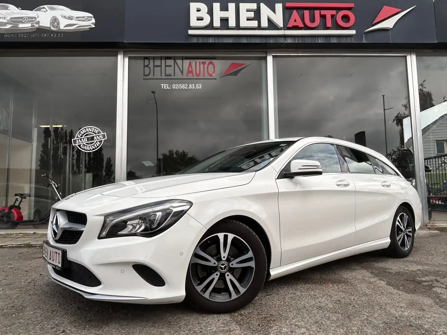 Mercedes-Benz CLA 180 NAVI/AIRCO/CAMERA/GARANTIE 12 MOIS Blanc - 1