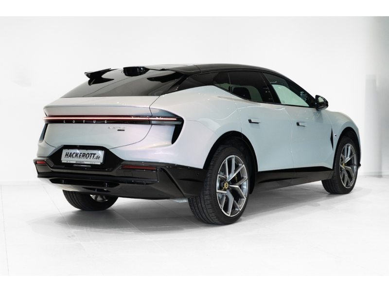 Lotus Eletre 600 Sport SE Electric towbar *LOTUS HANNOVER* — photo 2