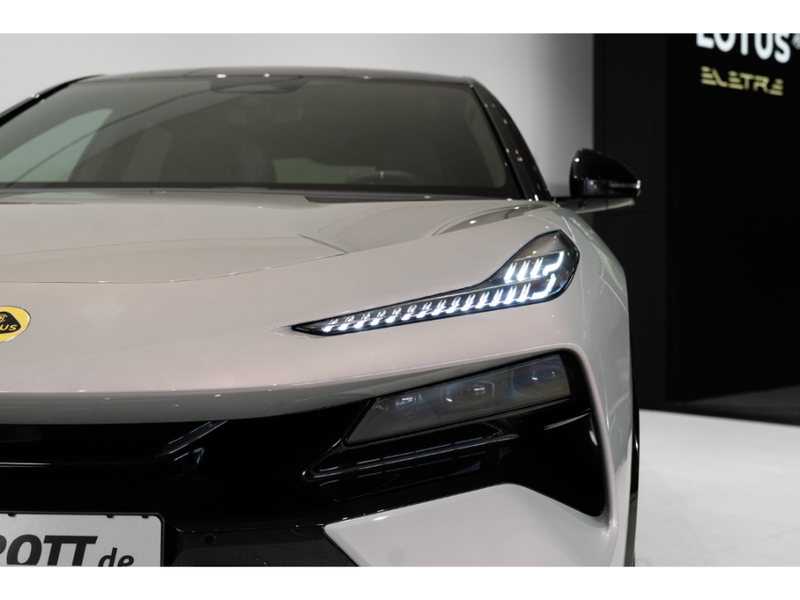 Lotus Eletre 600 Sport SE Electric towbar *LOTUS HANNOVER* — photo 7
