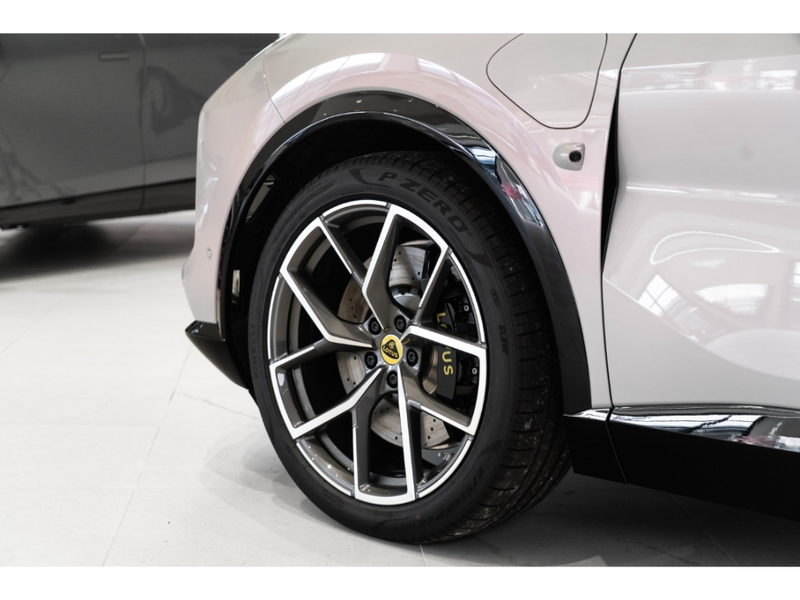 Lotus Eletre 600 Sport SE Electric towbar *LOTUS HANNOVER* — photo 6