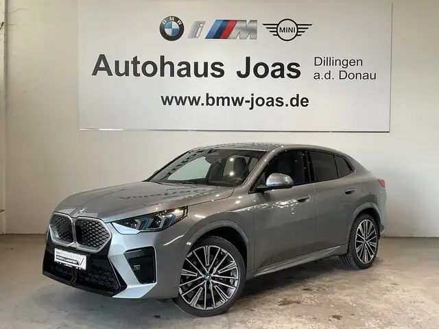 BMW iX2 xDrive30 |Aktivsitz |M Sportpaket |AC-Laden