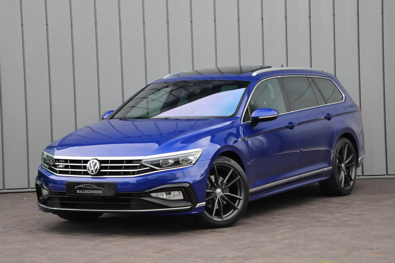 Volkswagen Passat Variant 1.5 TSI R-Line Aut7 | 150PK | Pano | Keyles-go | S Azul - 1