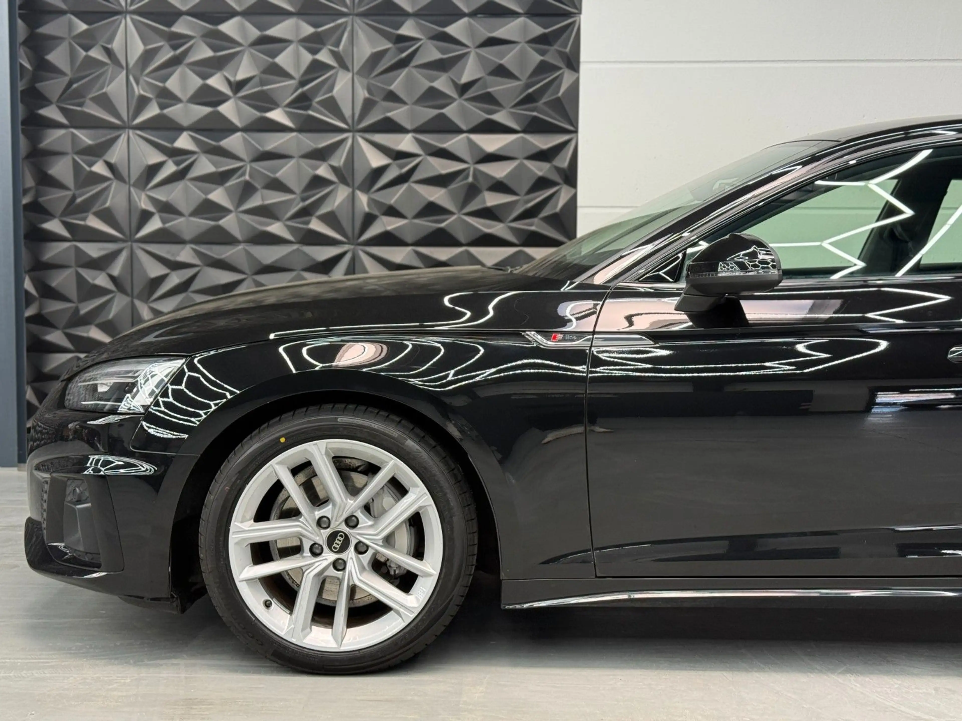 Audi A5 Sportback 40 TFSI S line Schwarz-Paket — photo 5