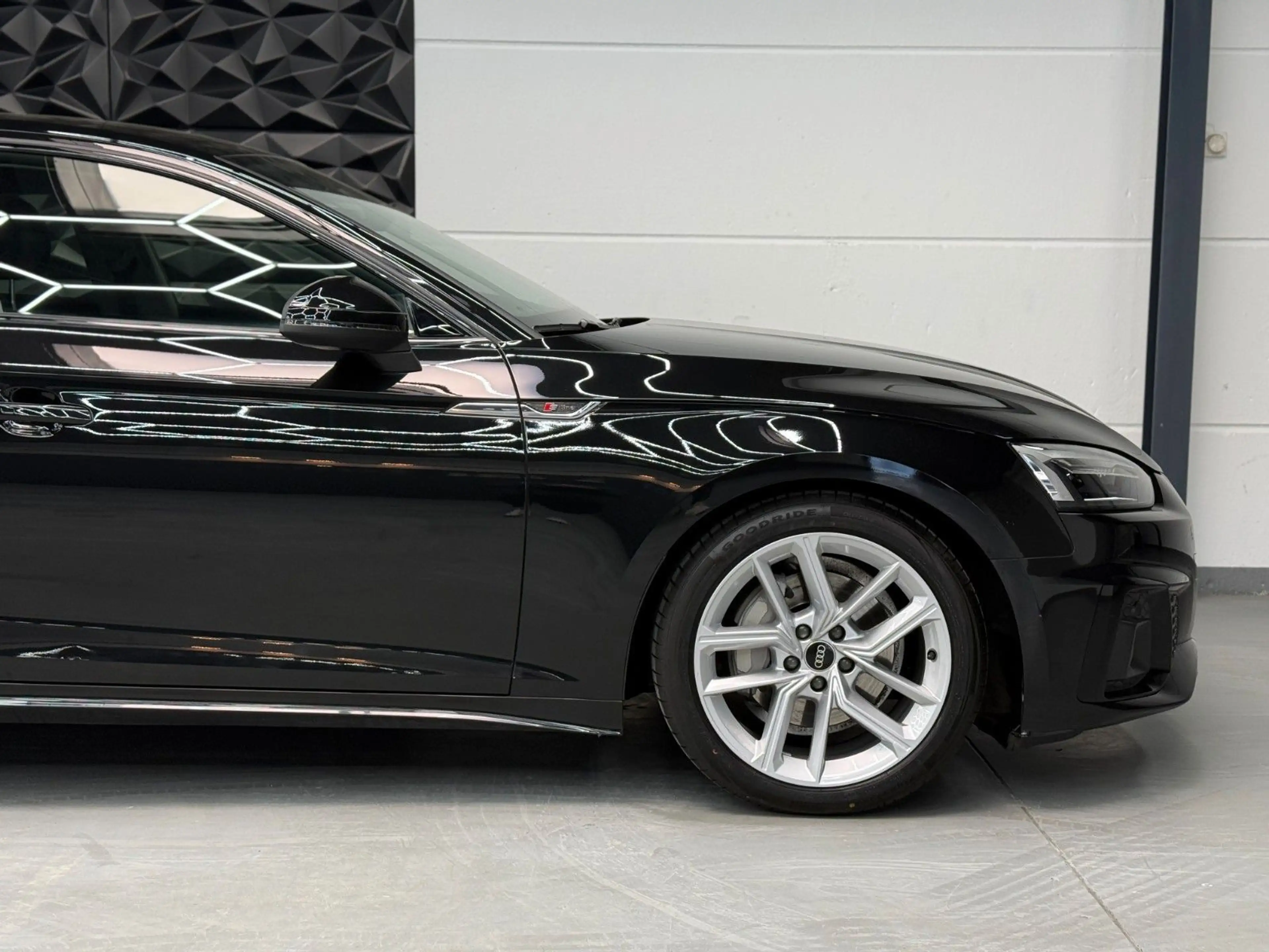Audi A5 Sportback 40 TFSI S line Schwarz-Paket — photo 15