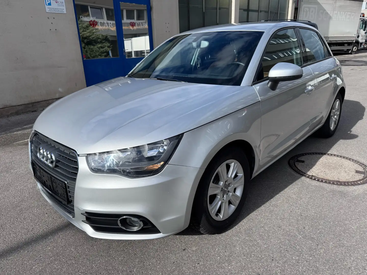 Audi A1 SB 1,6 TDI Ambition - 1