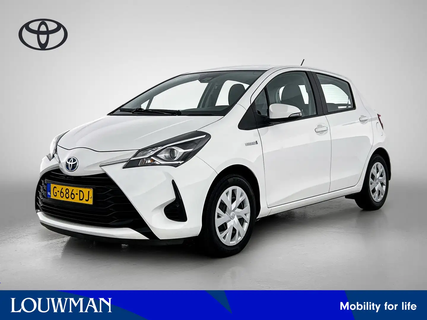 Toyota Yaris 1.5 Hybrid Active | Navigatie | Wit - 1