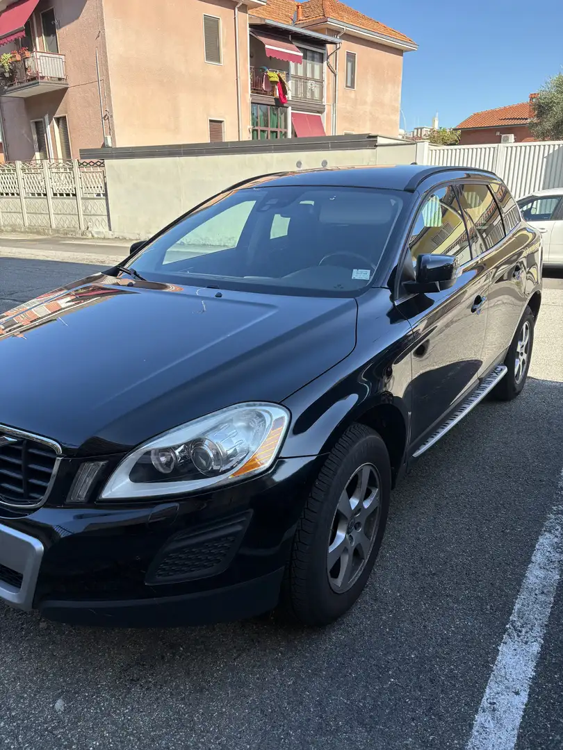 Volvo XC60 2.0 d4 (d3) Momentum geartronic - 1