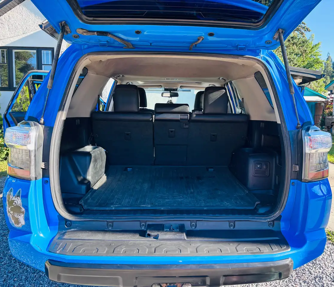 Toyota 4-Runner photo Toyota 4-Runner