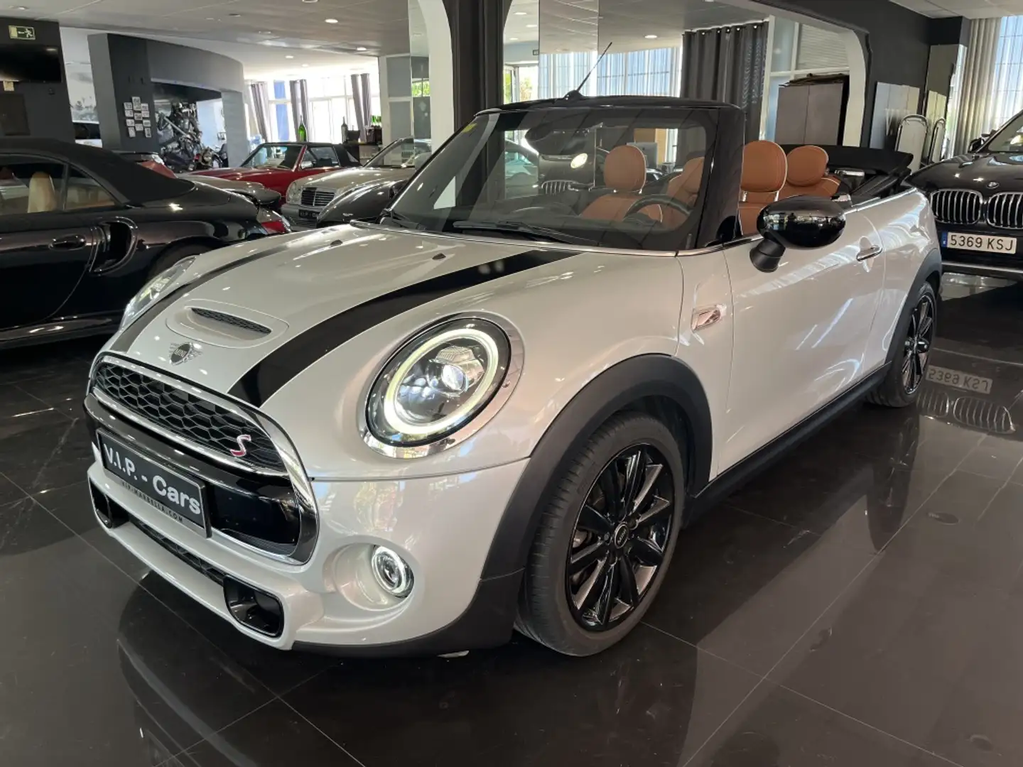 MINI Cooper S Cabrio Aut. Plateado - 1