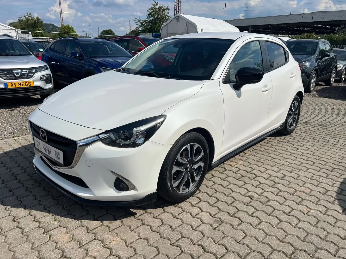 Mazda 2 Lim. Red Sports Edition Blanc - 2