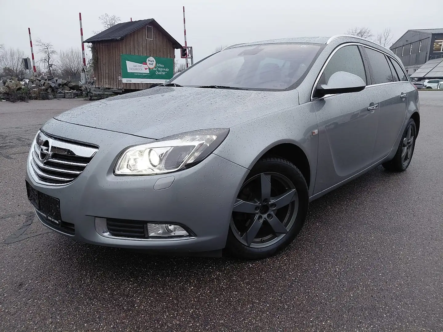 Opel Insignia ST 2,0 Cosmo CDTI DPF Ecotec Start/Stop System Schwarz - 1