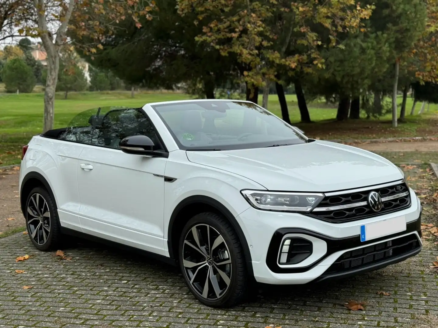 Volkswagen T-Roc Cabrio 1.5 TSI R-Line DSG7 Bianco - 1