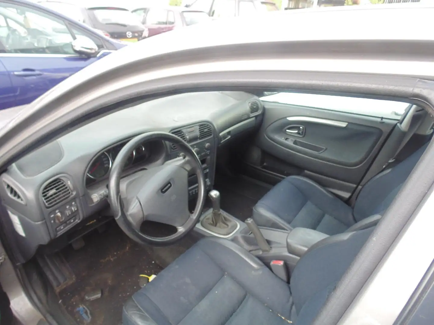 Volvo S40 1.8 Europa Gris - 2